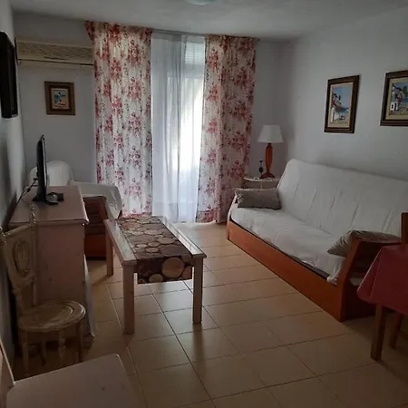 Apartment Casa Mika *